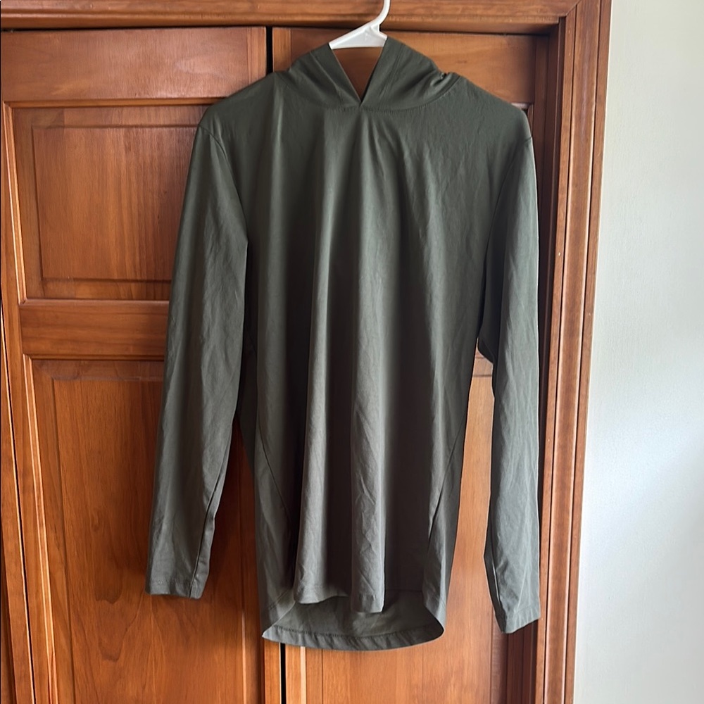Cuts Clothing Green Sweatshirt Relaxed Fit Soft Material